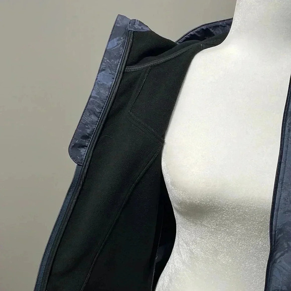Lole Ezra Maritime North Wind Hooded Jacket - Picture 7 of 10